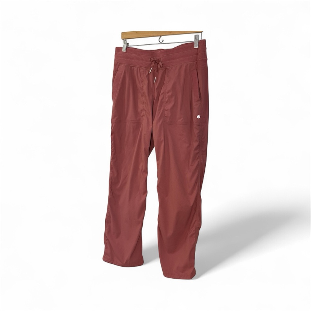 Lululemon Dance Studio Mid-Rise Pant – Regular (Rust)